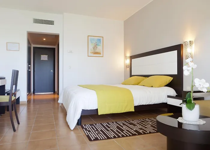 Hotel with pool: El Mouradi Club Kantaoui